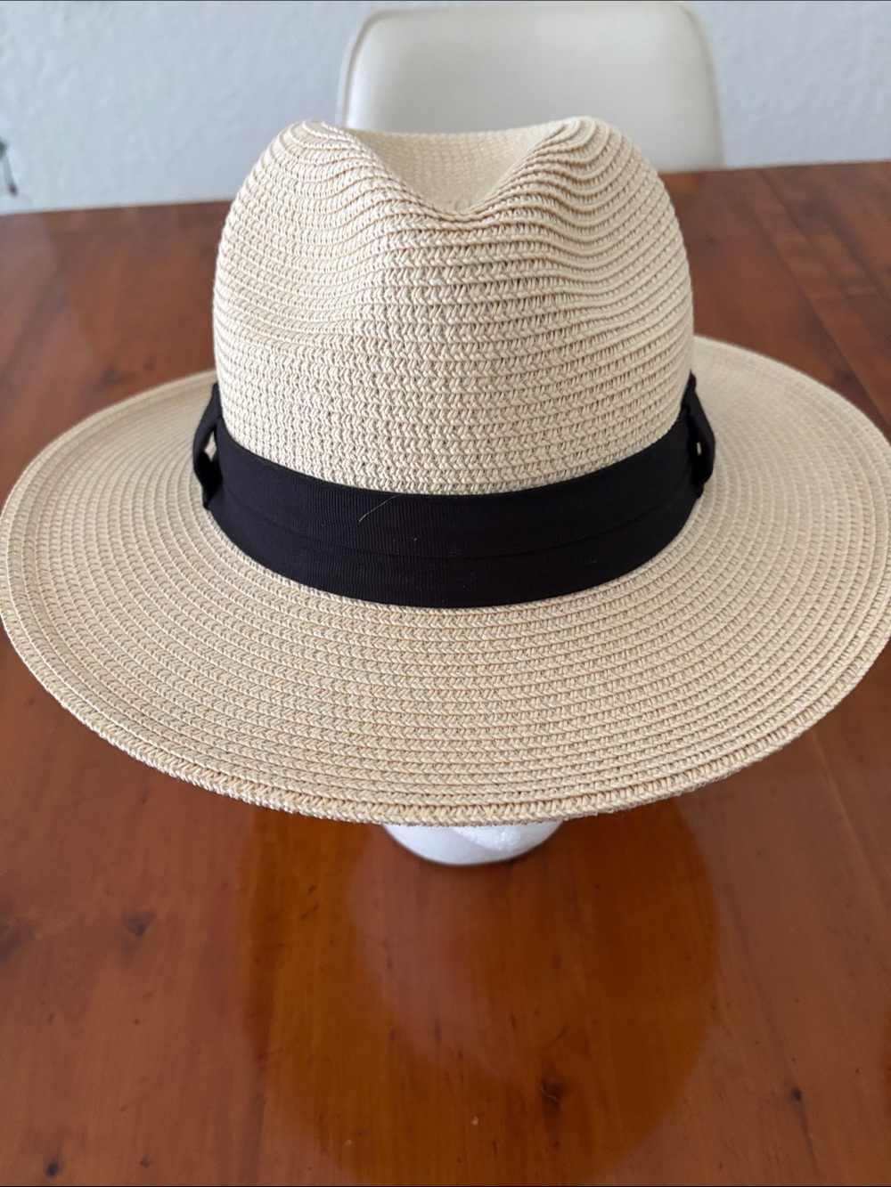 Classic Straw Fedora Hat with Black Band - Neutral - Picture 4 of 6